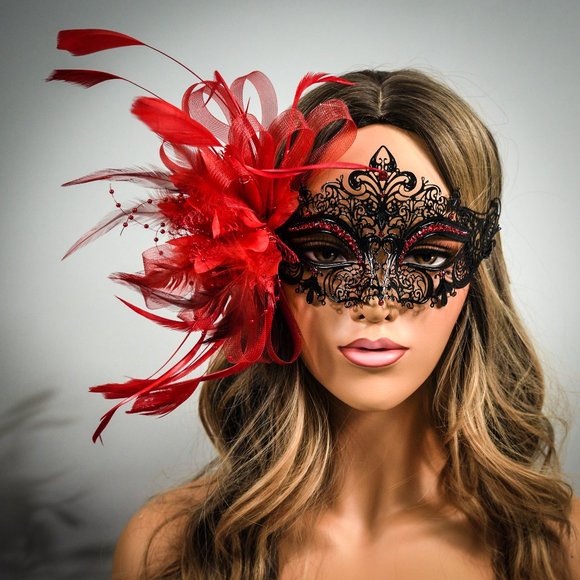 Red masquerade ball mask feathers halloween mask - Picture 1 of 1